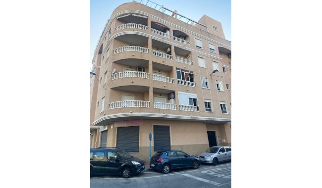 Apartment - Resale - Torrevieja - Centro