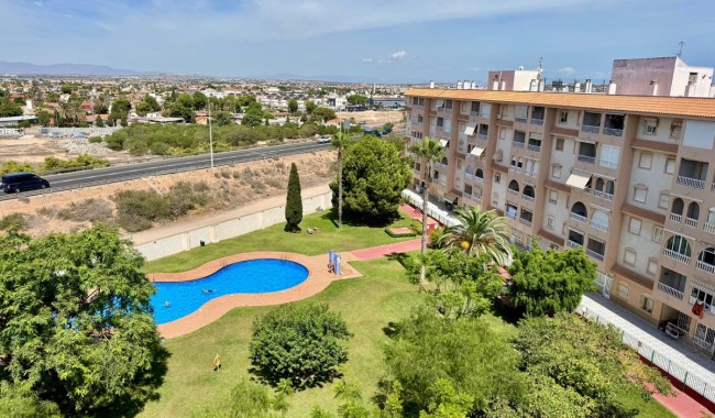 Apartment - Resale - Torrevieja - Centro
