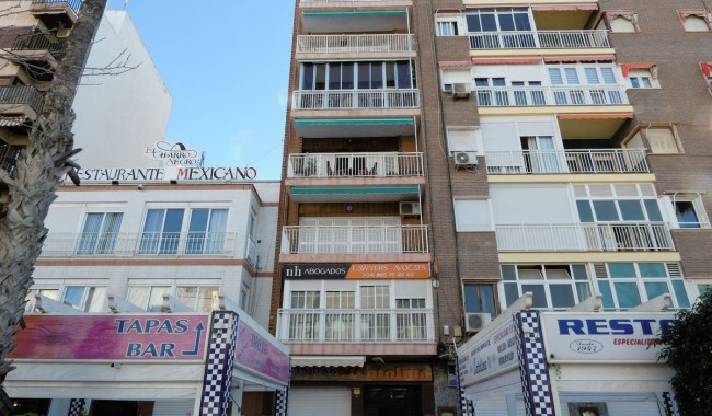 Apartment - Resale - Torrevieja - Centro