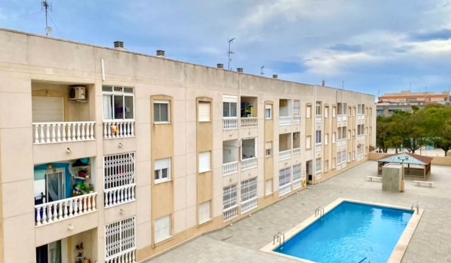 Apartment - Resale - Torrevieja - Centro