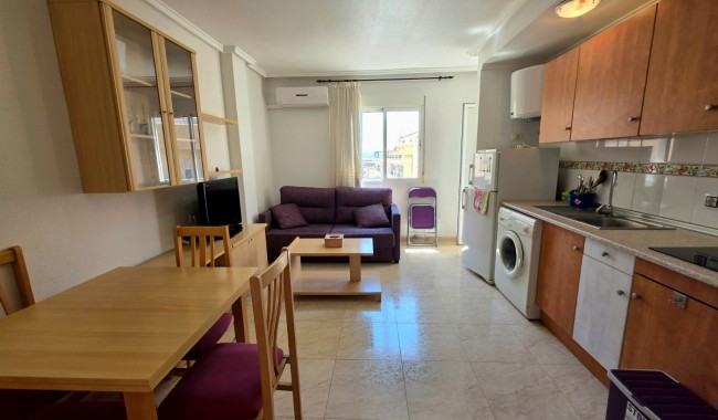 Apartment - Resale - Torrevieja - El molino