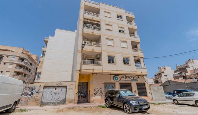 Apartment - Resale - Torrevieja - El Molino