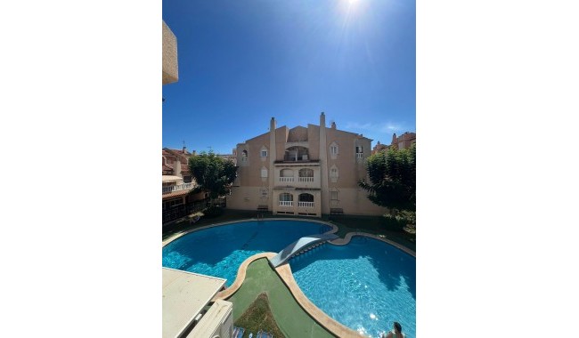 Apartment - Resale - Torrevieja - Estacion de autobuses