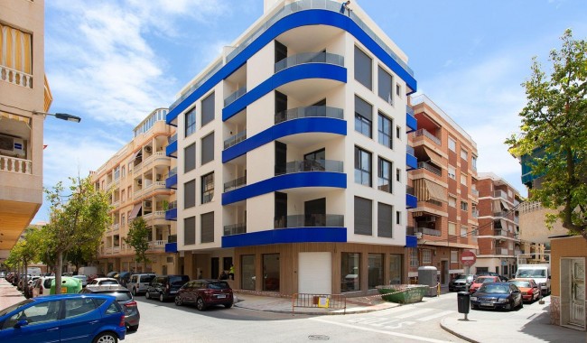 Apartment - Resale - Torrevieja - Paseo maritimo