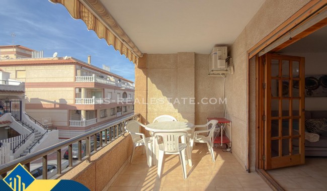 Apartment - Resale - Torrevieja - Playa de los locos