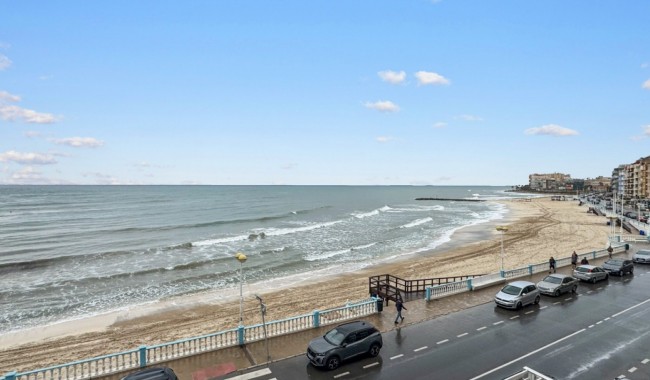 Apartment - Resale - Torrevieja - Playa de los Locos