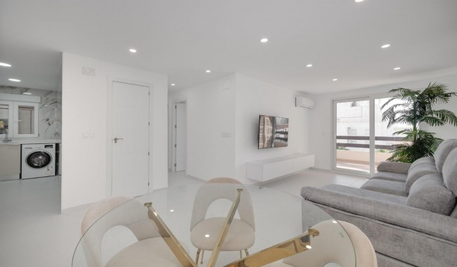 Apartment - Resale - Torrevieja - Playa de los Naufragos