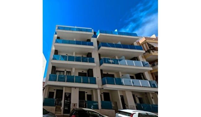 Apartment - Resale - Torrevieja - Playa del cura