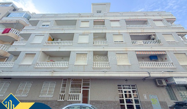 Apartment - Resale - Torrevieja - Playa del cura