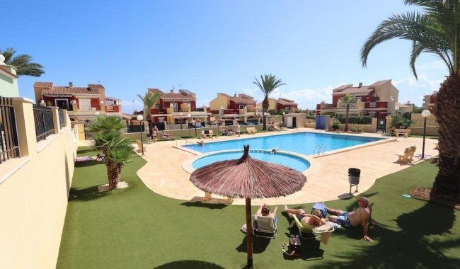 Apartment - Resale - Torrevieja - Torreblanca