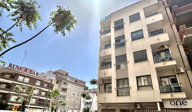 Apartment - Resale - Torrevieja - Torrevieja
