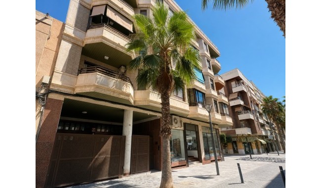 Apartment - Resale - Torrevieja - Torrevieja