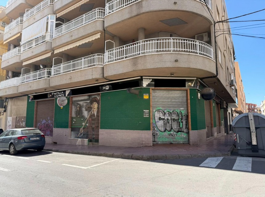 Begagnad - Affärslokaler - Torrevieja - Playa del cura