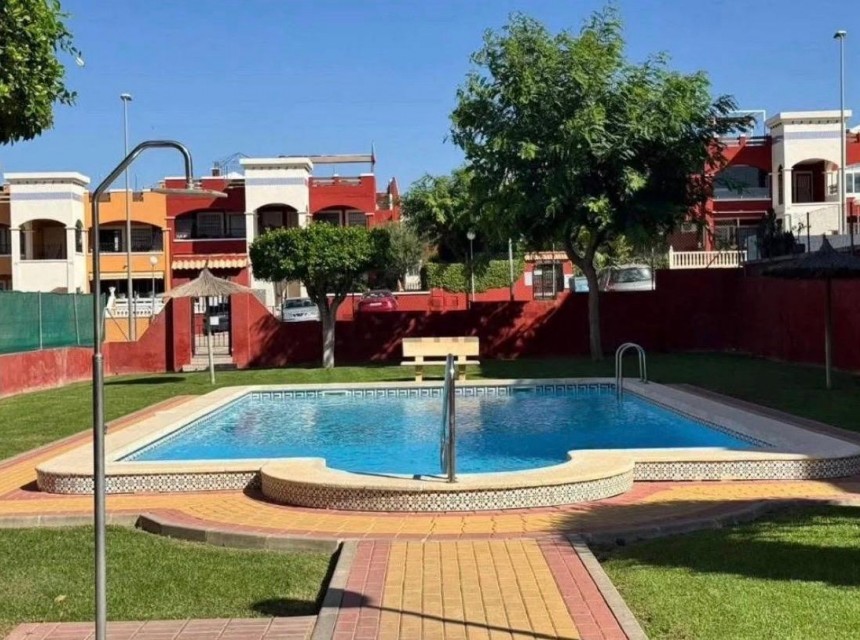 Begagnad - Bungalow - Orihuela Costa - Orihuela costa