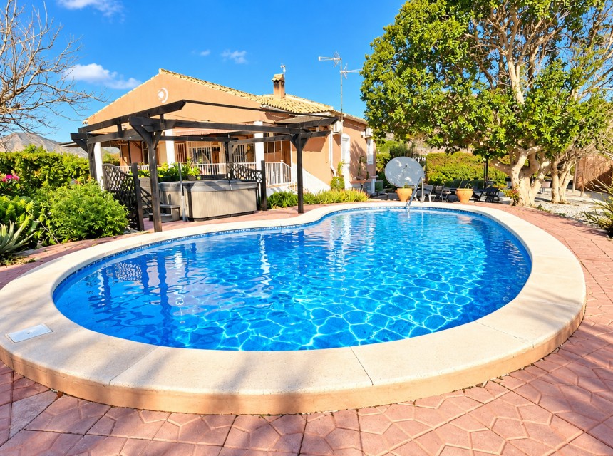 Begagnad - Finca - Orihuela - Orihuela Costa