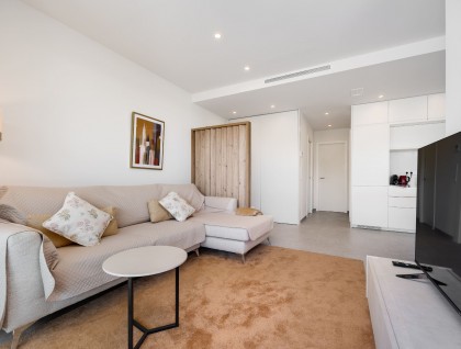 Begagnad - Lägenhet - Campoamor - Las Colinas Golf and Country Club