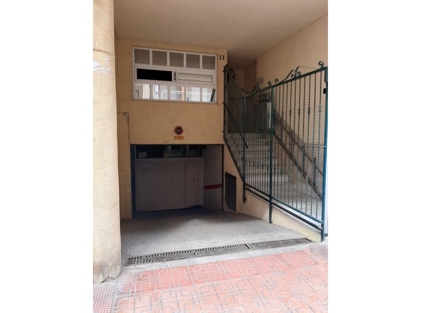 Begagnad - Parkering - Torrevieja