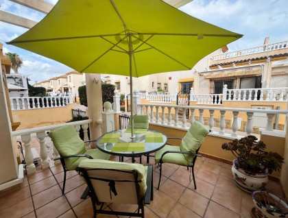 Begagnad - Quatro hus - Villamartín - PAU 8