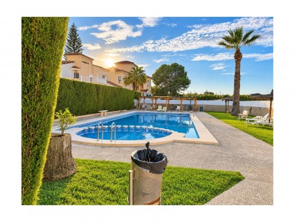 Begagnad - Radhus - Algorfa - Montebello