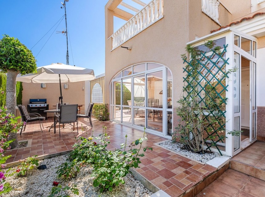 Begagnad - Radhus - Orihuela Costa - Playa Flamenca