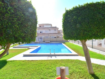 Begagnad - Radhus - Orihuela Costa - Playa Flamenca