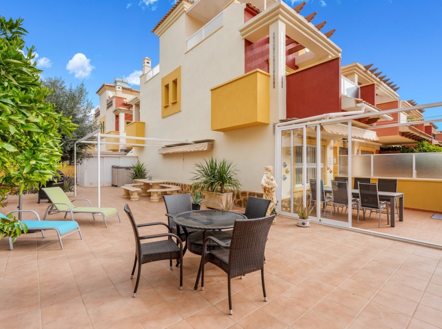 Begagnad - Radhus - Orihuela Costa - Villamartín