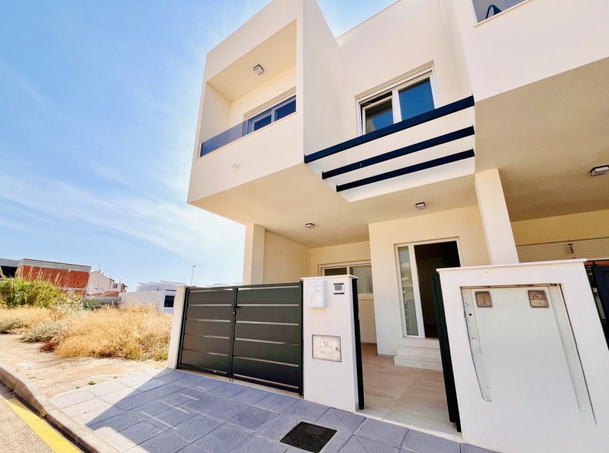 Begagnad - Radhus - Pilar de La Horadada