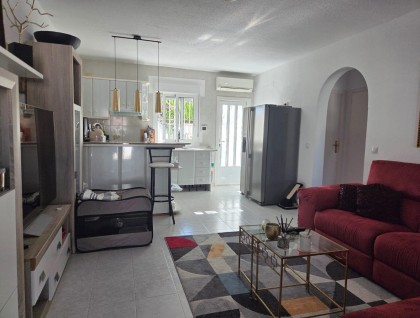 Begagnad - Radhus - San Miguel de Salinas - Las filipinas