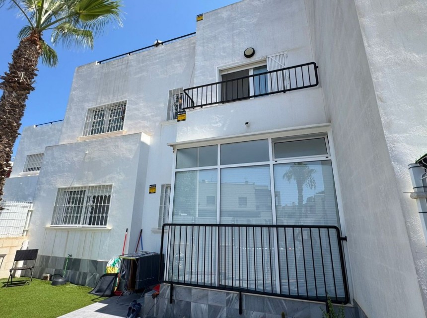 Begagnad - Radhus - Torrevieja - Aguas Nuevas