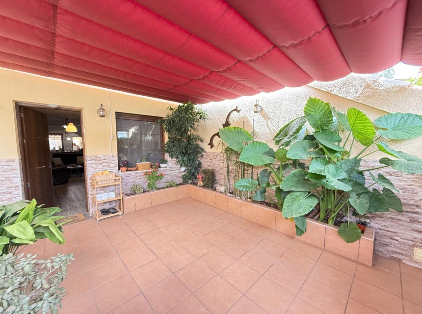 Begagnad - Radhus - Torrevieja - Los Balcones