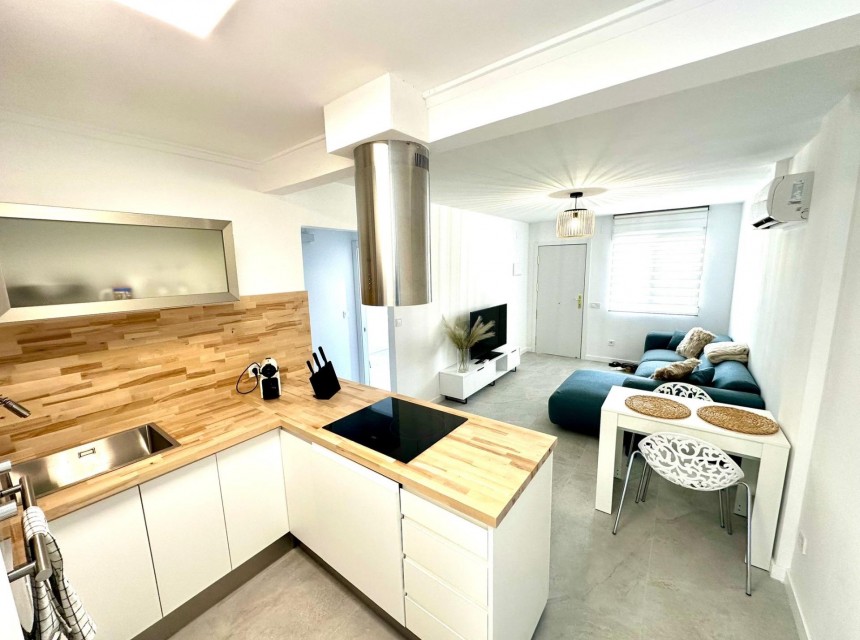 Begagnad - Radhus - Torrevieja - Parque de Las Naciones