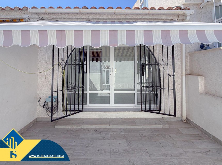 Begagnad - Radhus - Torrevieja - Torreta florida