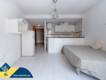 Begagnad - Studio - Torrevieja - Paseo maritimo