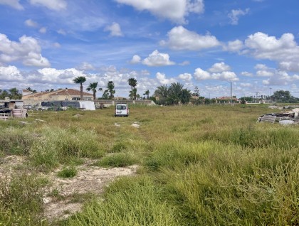 Begagnad - Tomt - Catral