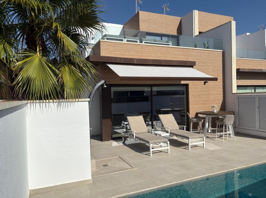 Begagnad - Vertikalt delad - Algorfa - La Finca golf