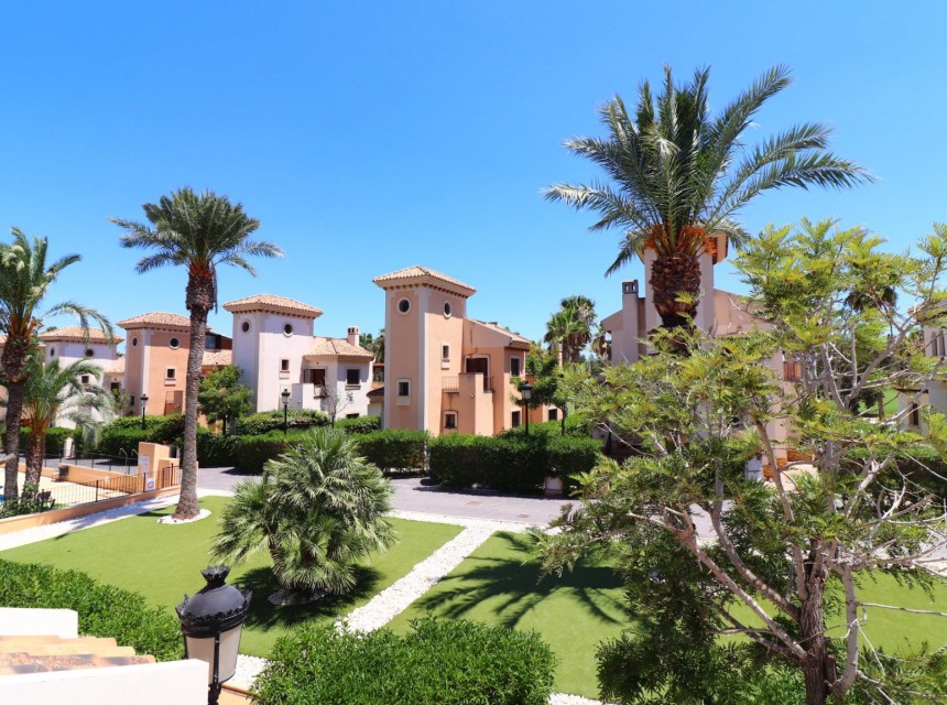 Begagnad - Vertikalt delad - Algorfa - La Finca golf
