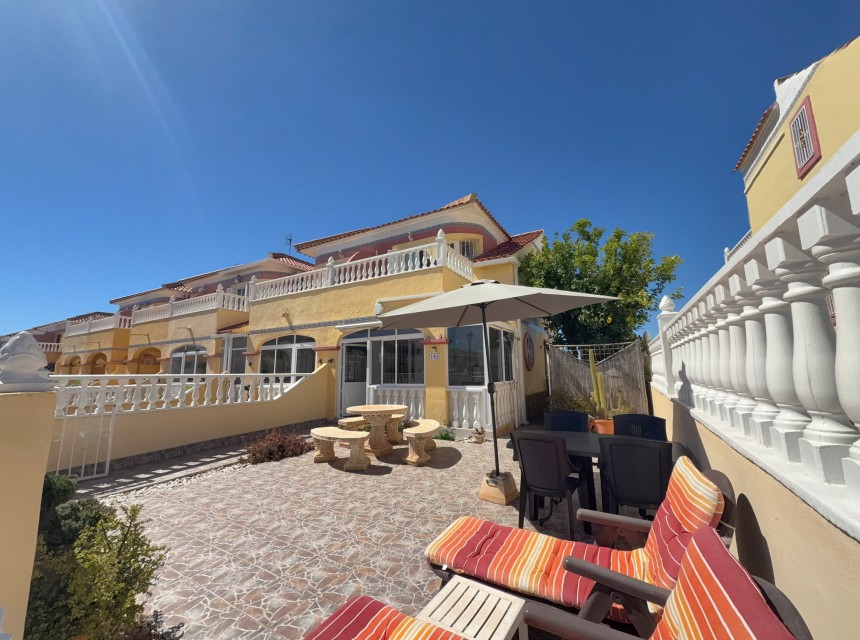 Begagnad - Vertikalt delad - Cabo Roig