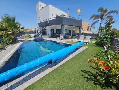 Begagnad - Vertikalt delad - Torrevieja - Los Frutales