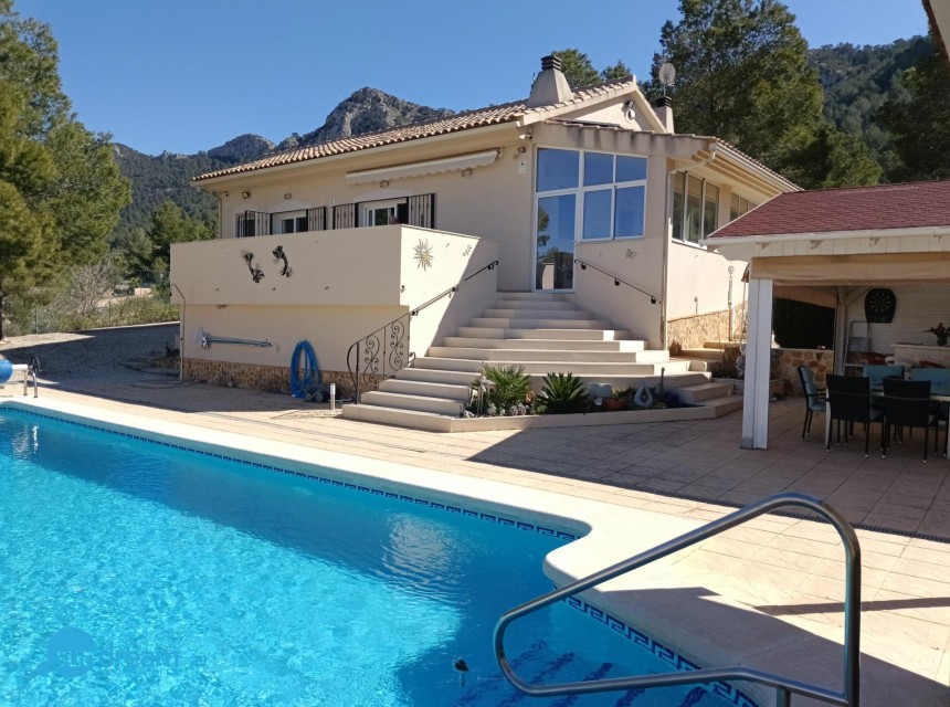 Begagnad - Villa - Abanilla