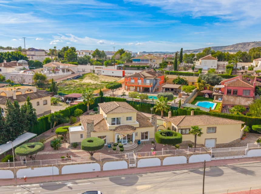 Begagnad - Villa - Algorfa - Castillo De Montemar