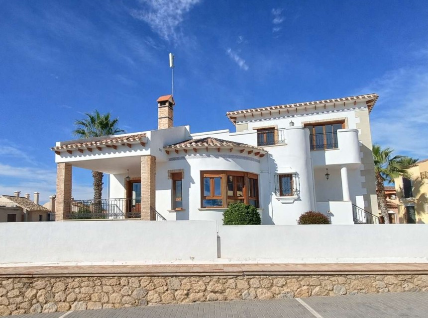 Begagnad - Villa - Algorfa - La Finca golf
