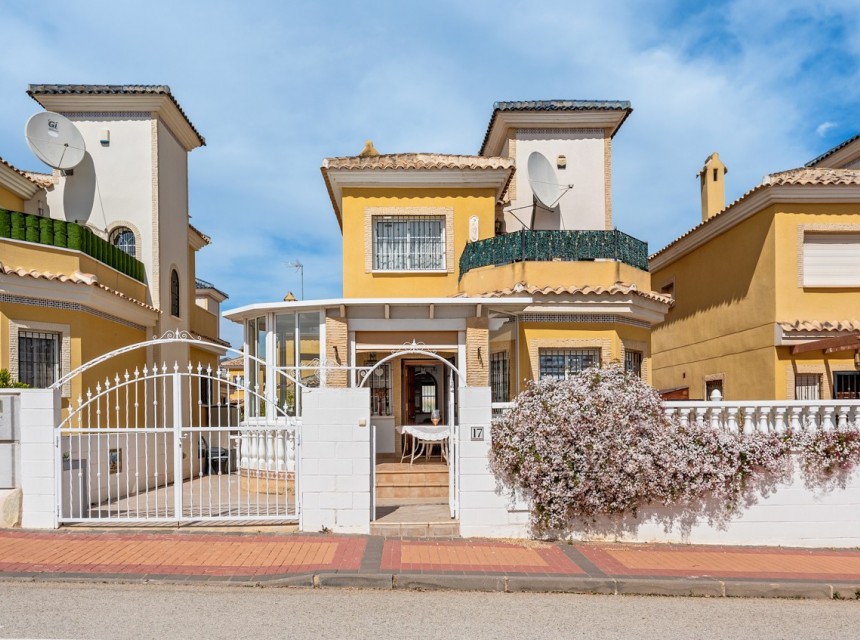 Begagnad - Villa - Algorfa - Lo Crispin