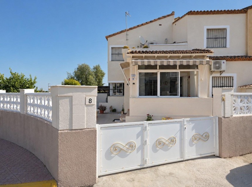 Begagnad - Villa - Algorfa - Montebello