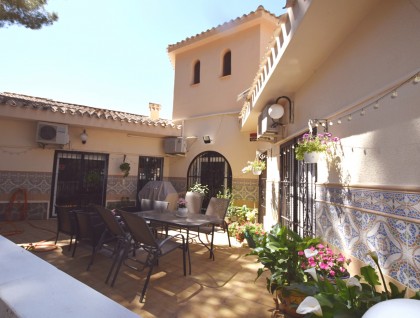 Begagnad - Villa - Algorfa - Montemar - Saint Andrews Heights