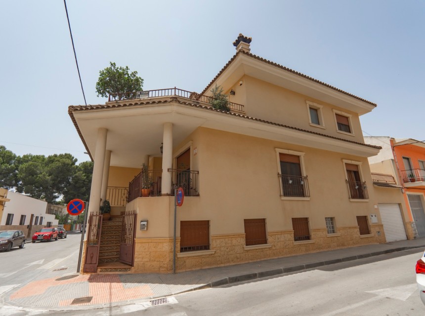 Begagnad - Villa - Alicante - Rafal