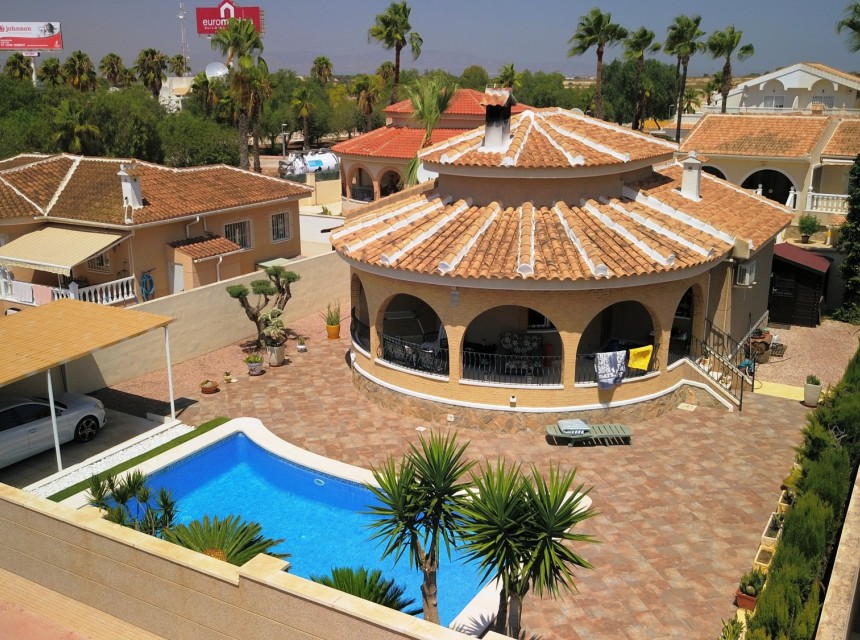 Begagnad - Villa - Benijófar - Monte Azul