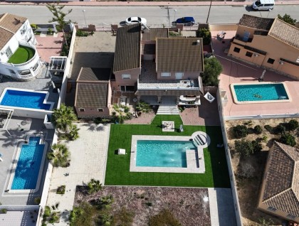 Begagnad - Villa - Benijófar