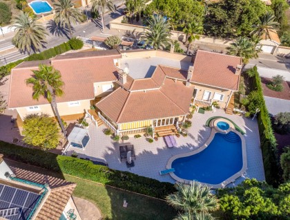 Begagnad - Villa - Cabo Roig - MUY CERCA DE LA PLAYA