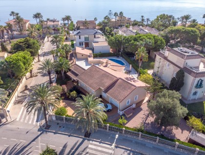 Begagnad - Villa - Cabo Roig - MUY CERCA DE LA PLAYA