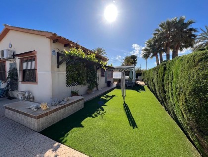 Begagnad - Villa - Cabo Roig